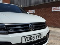 USED 2016 66 VOLKSWAGEN TIGUAN 2.0 TDI BlueMotion Tech R-Line SUV 5dr Diesel Manual 4Motion Euro 6 (s/s) (150 ps) New Haldex Service Included