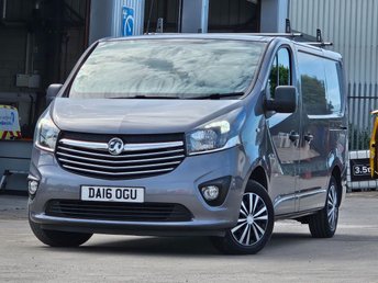 2016 VAUXHALL VIVARO