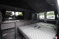 USED 2018 18 VOLKSWAGEN TRANSPORTER 2.0 TDI T28 BlueMotion Tech Highline Campervan 5dr Diesel Manual FWD SWB Euro 6 (s/s) (150 ps) 5 Seats 5 Seat belts 4 Berth