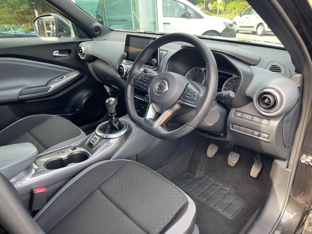 USED 2022 22 NISSAN JUKE 1.0 DIG-T N-Connecta SUV 5dr Petrol Manual Euro 6 (s/s) (114 ps) 
