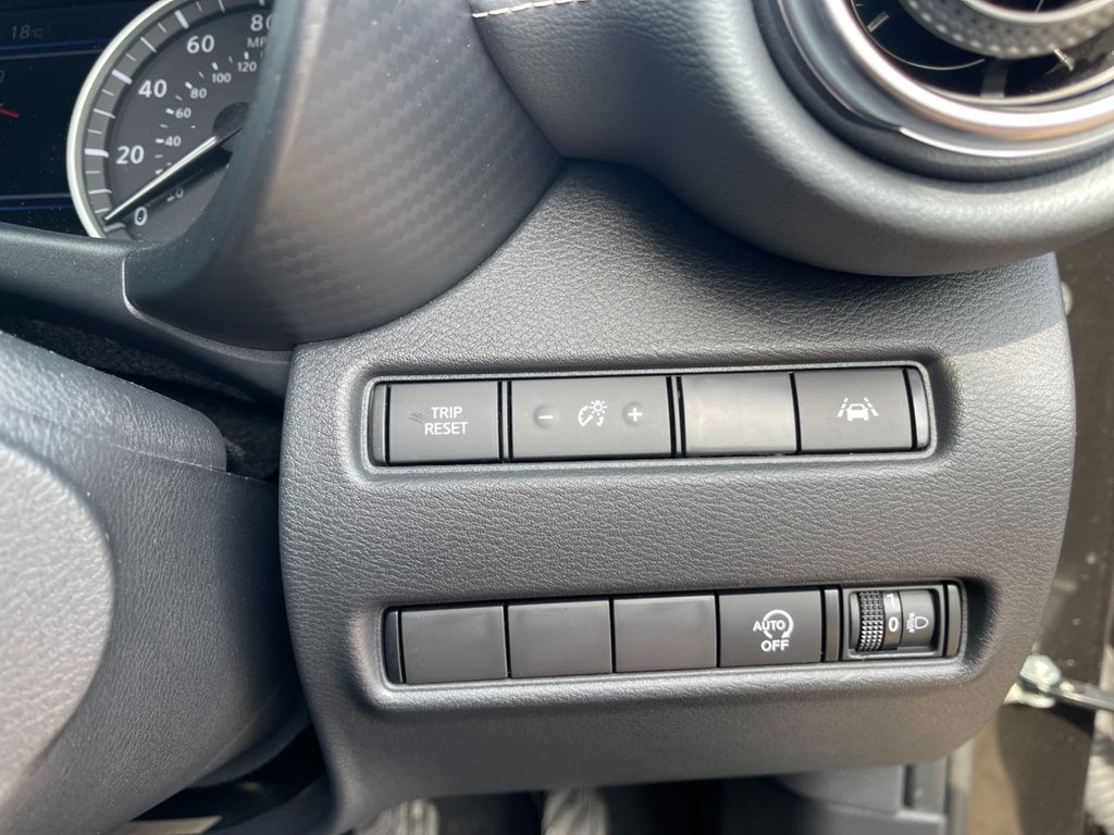 USED 2022 22 NISSAN JUKE 1.0 DIG-T N-Connecta SUV 5dr Petrol Manual Euro 6 (s/s) (114 ps) 