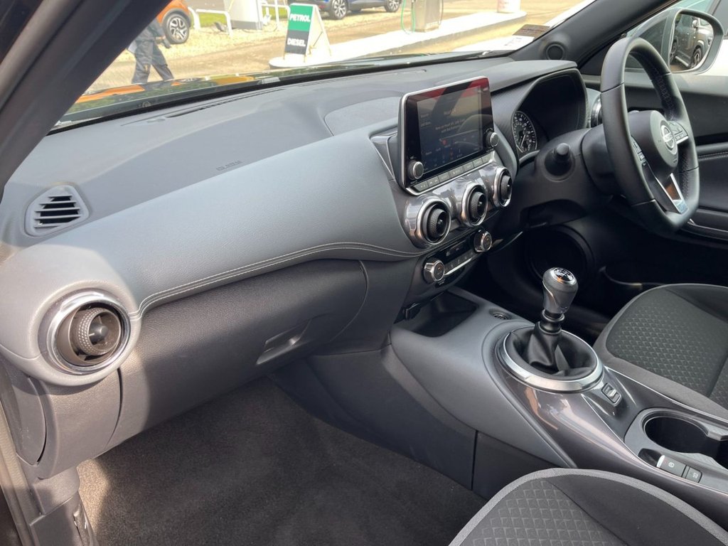 USED 2022 22 NISSAN JUKE 1.0 DIG-T N-Connecta SUV 5dr Petrol Manual Euro 6 (s/s) (114 ps) 