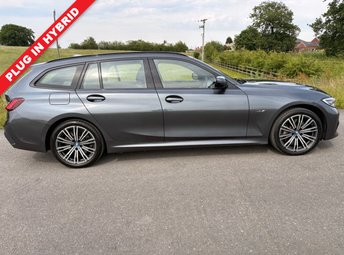 2021 BMW 3 SERIES 2.0 330e 12kWh M Sport Touring 5dr Petrol Plug-in Hybrid Auto Euro 6 (s/s) (292 ps) &pound;16500.00