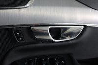 USED 2021 71 VOLVO XC90 2.0 B5 MHEV Momentum Auto 4WD Euro 6 (s/s) 5dr Reverse Camera, Heated Seats,