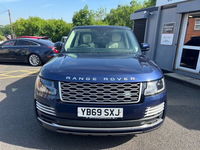 View our LAND ROVER RANGE ROVER