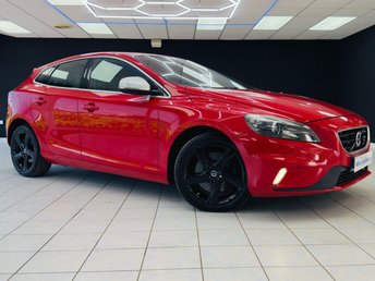 2014 VOLVO V40