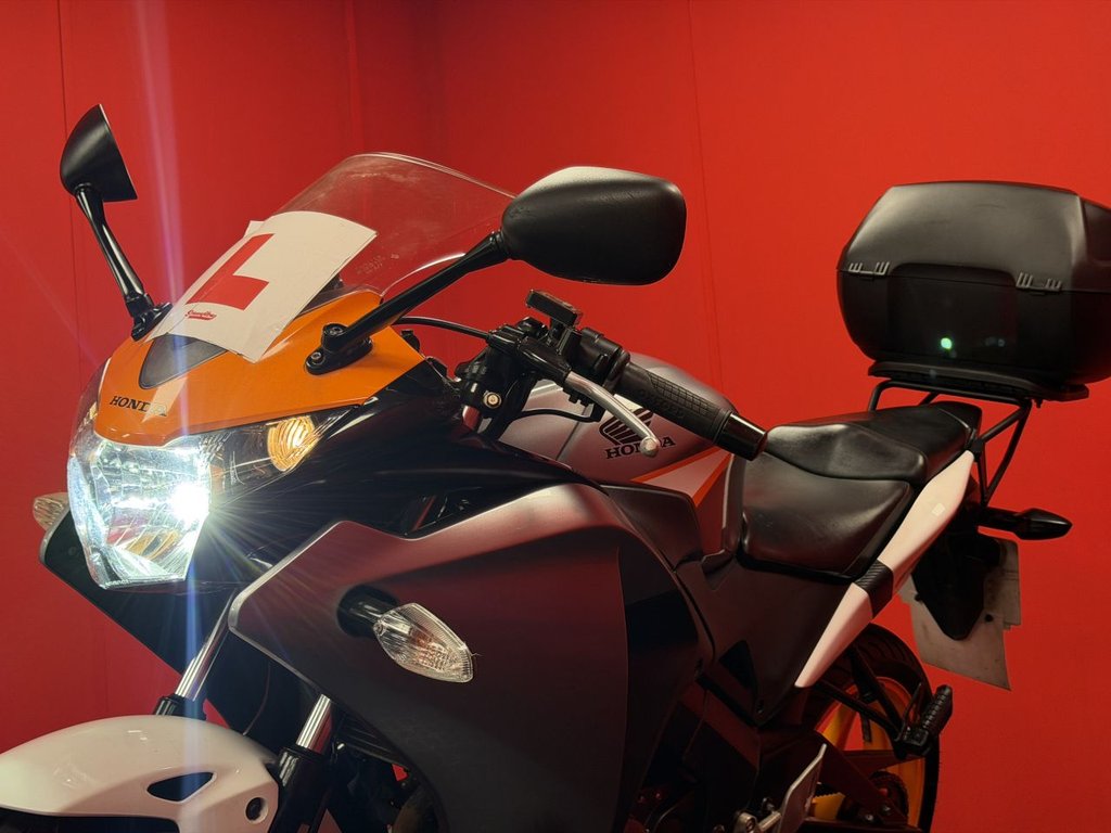 USED 2011 11 HONDA CBR125R TRADE BIKES AT TRADE PRICES SHAD TOP BOX