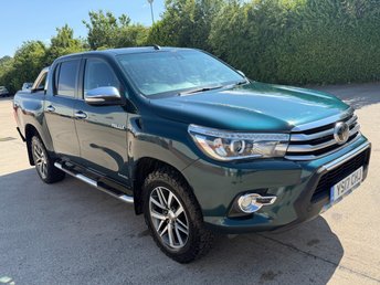 2017 TOYOTA HILUX