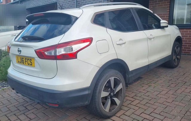 View our NISSAN QASHQAI