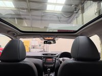 USED 2017 17 NISSAN QASHQAI 1.2 DIG-T Tekna 2WD Euro 6 (s/s) 5dr *FAST FINANCE*ULTRA LOW MILES*