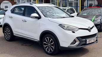 2017 MG GS