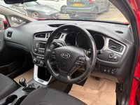 USED 2015 15 KIA CEED 1.6 GDi EcoDynamics 2 Hatchback 5dr Petrol Manual Euro 5 (s/s) (133 bhp) 