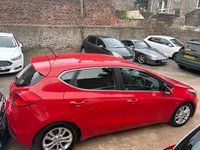 USED 2015 15 KIA CEED 1.6 GDi EcoDynamics 2 Hatchback 5dr Petrol Manual Euro 5 (s/s) (133 bhp) 