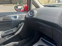 USED 2014 14 FORD FIESTA 1.25 Zetec Euro 5 5dr 