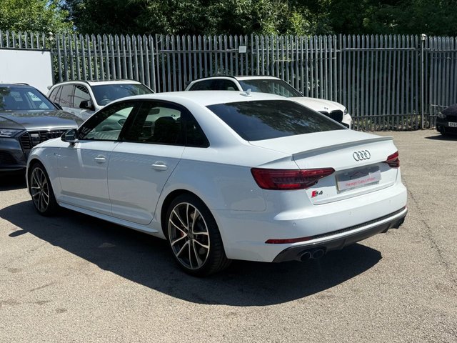 View our AUDI S4