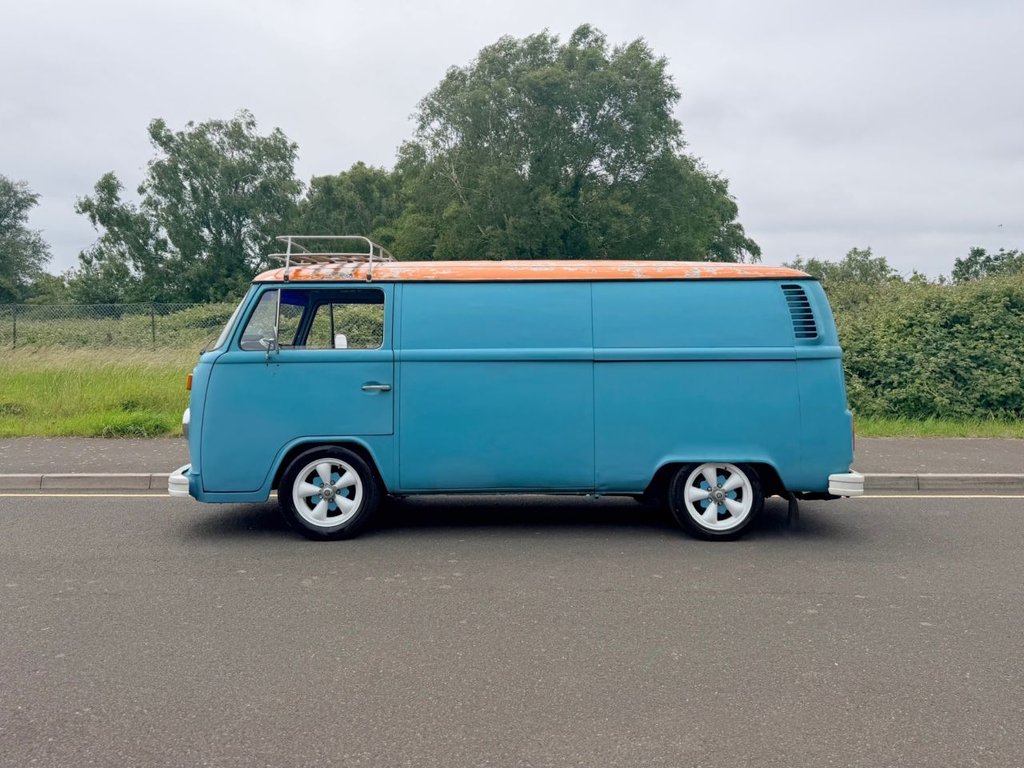 USED 2015 VOLKSWAGEN TYPE 2 Baywindow // 1641cc // LHD Panel Van // Day Van // px swap 