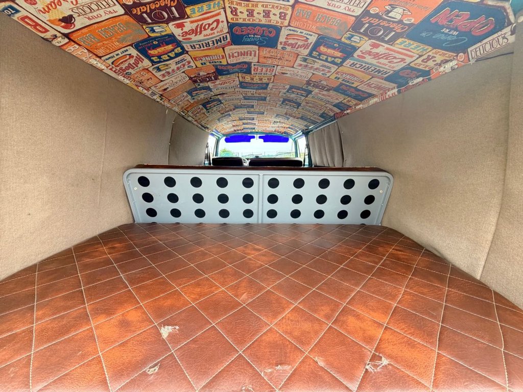 USED 2015 VOLKSWAGEN TYPE 2 Baywindow // 1641cc // LHD Panel Van // Day Van // px swap 
