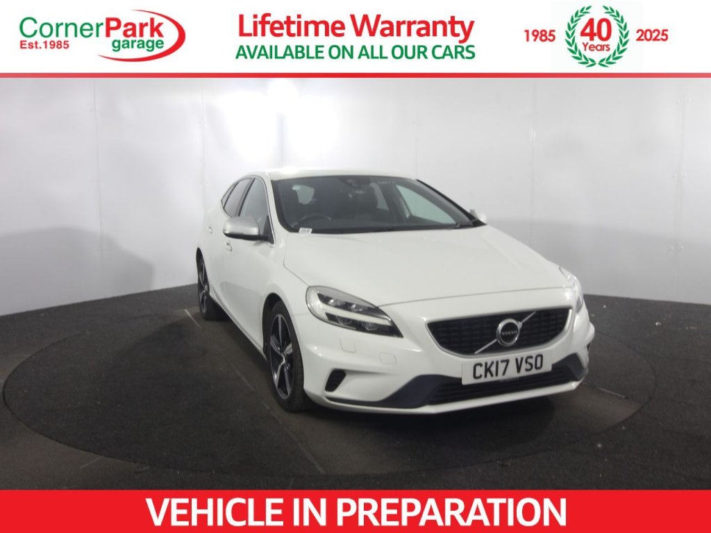 USED 2017 17 VOLVO V40 2.0 D2 R-Design Nav Plus Hatchback 5dr Diesel Manual Euro 6 (s/s) (120 ps) 