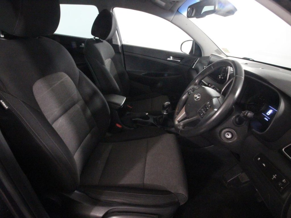 USED 2018 68 HYUNDAI TUCSON 1.6 GDi SE Nav SUV 5dr Petrol Manual Euro 6 (s/s) (132 ps) 