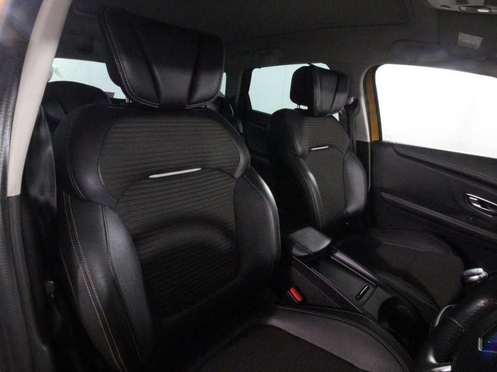 USED 2017 17 RENAULT SCENIC 1.6 dCi Dynamique S Nav MPV 5dr Diesel Manual Euro 6 (s/s) (130 ps) 