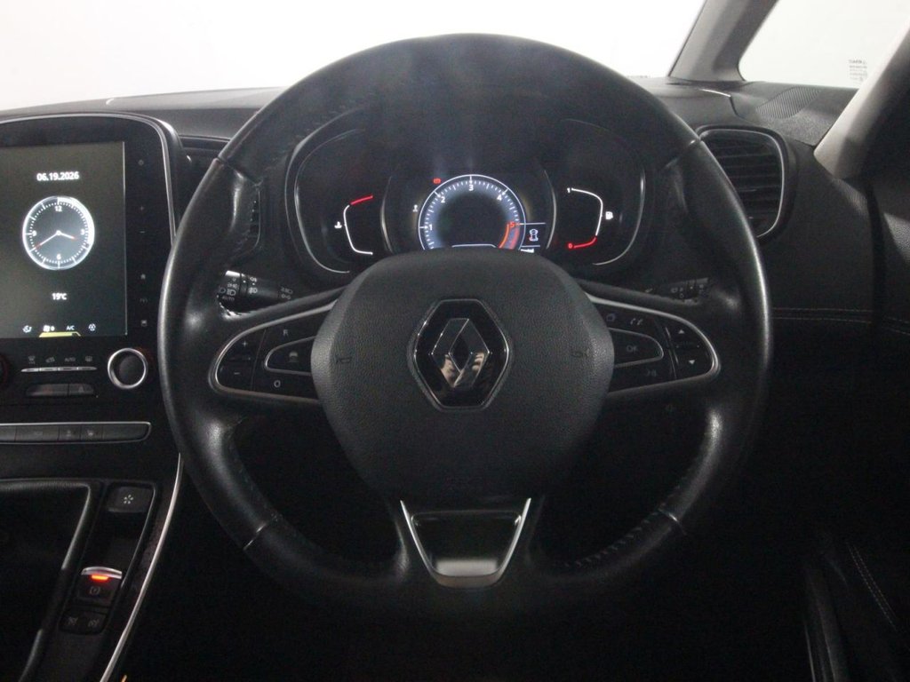 USED 2017 17 RENAULT SCENIC 1.6 dCi Dynamique S Nav MPV 5dr Diesel Manual Euro 6 (s/s) (130 ps) 