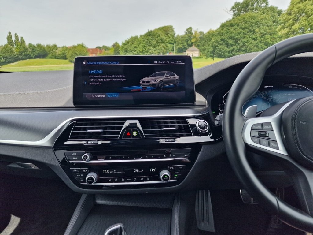 USED 2021 70 BMW 5 SERIES 2.0 530e 12kWh M Sport Saloon 4dr Petrol Plug-in Hybrid Steptronic Euro 6 (s/s) (292 ps) FINANCE AVAILABLE