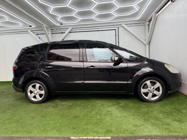 View our FORD S-MAX
