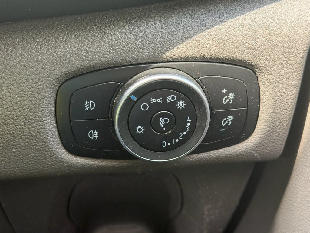 USED 2022 22 FORD TRANSIT CUSTOM 2.0 300 EcoBlue Trend Panel Van 5dr Diesel Manual L1 H1 Euro 6 (s/s) (130 ps) AIRCON, CARPLAY, TOWBAR
