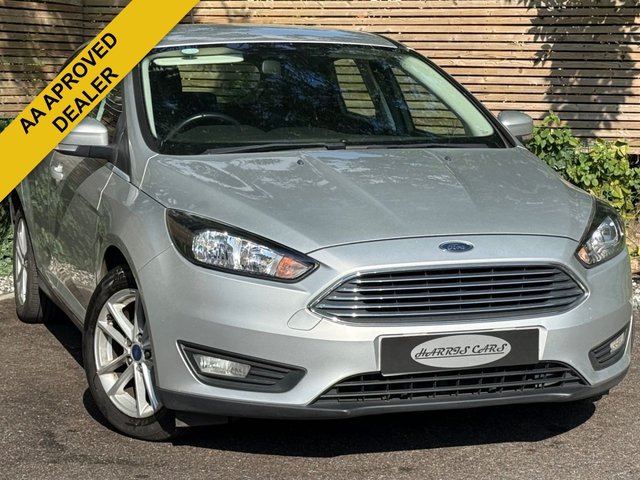 View our Ford Focus range