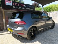 USED 2018 18 VOLKSWAGEN GOLF 2.0 TDI R-Line Hatchback 5dr Diesel DSG Euro 6 (s/s) (150 ps) REAR CAMERA, CARPLAY, SAT NAV