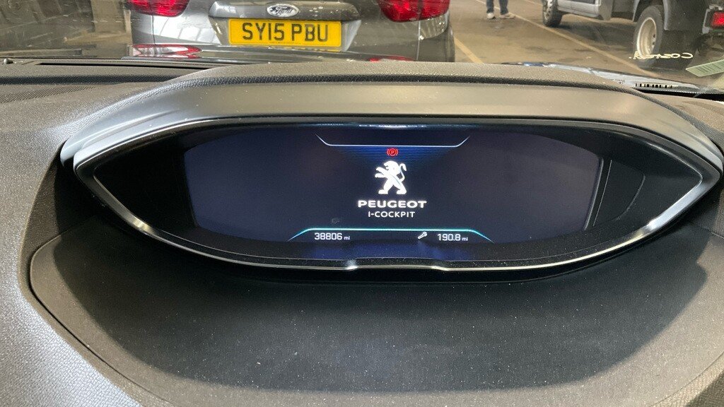 USED 2019 19 PEUGEOT 3008 1.2 PureTech GPF Allure SUV 5dr Petrol EAT Euro 6 (s/s) (130 ps) 