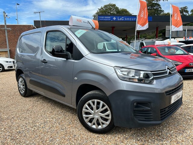 View our CITROEN BERLINGO