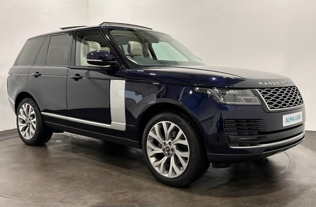 View our Land Rover Range Rover 3.0 SD V6 Westminster SUV 5dr Diesel Auto 4WD Euro 6 (s/s) (275 ps)