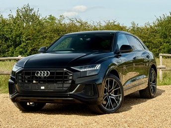 2022 AUDI Q8