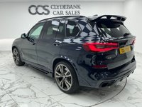 USED 2018 68 BMW X5 3.0 M50d SUV 5dr Diesel Auto xDrive Euro 6 (s/s) (400 ps) Finished In Carbon Black, This X5 Comes With The Sky Lounge Panoramic Glass Sunroof, BMW Technology Package, Sun Protection Glazing, Glass Application For Interior Elements, Heads Up Display, BMW Display Key, Service History, 2 Keys, Electric Heated Memory Front Seats, Dark Aluminium Interior Trim, 12 Months MOT & 3 Months Warranty. Finance And Extended Warranty Available