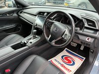 USED 2020 20 HONDA CIVIC 1.0 VTEC Turbo EX Sport Line Hatchback 5dr Petrol CVT Euro 6 (s/s) (126 ps) HONDA SERVICE HISTORY* AUTOMATIC* PADDLE SHIFT* SAT NAV* CRUISE CONTROL* PARKING SENSORS WITH REVERSE CAMERA* SUNROOF* FULL LEATHER WITH HEATED SEATS & STEERING WHEEL*   ELECTRIC HANDBRAKE* ECO MODE