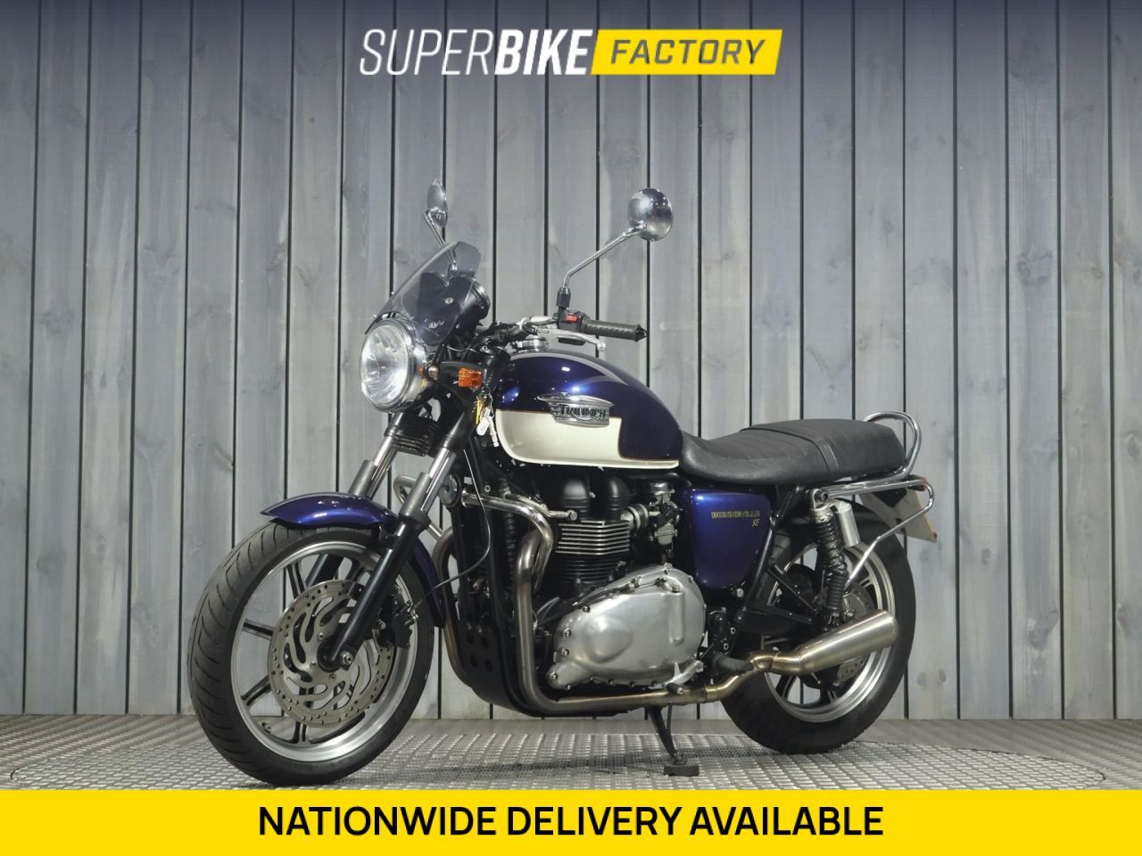 TRIUMPH BONNEVILLE 865