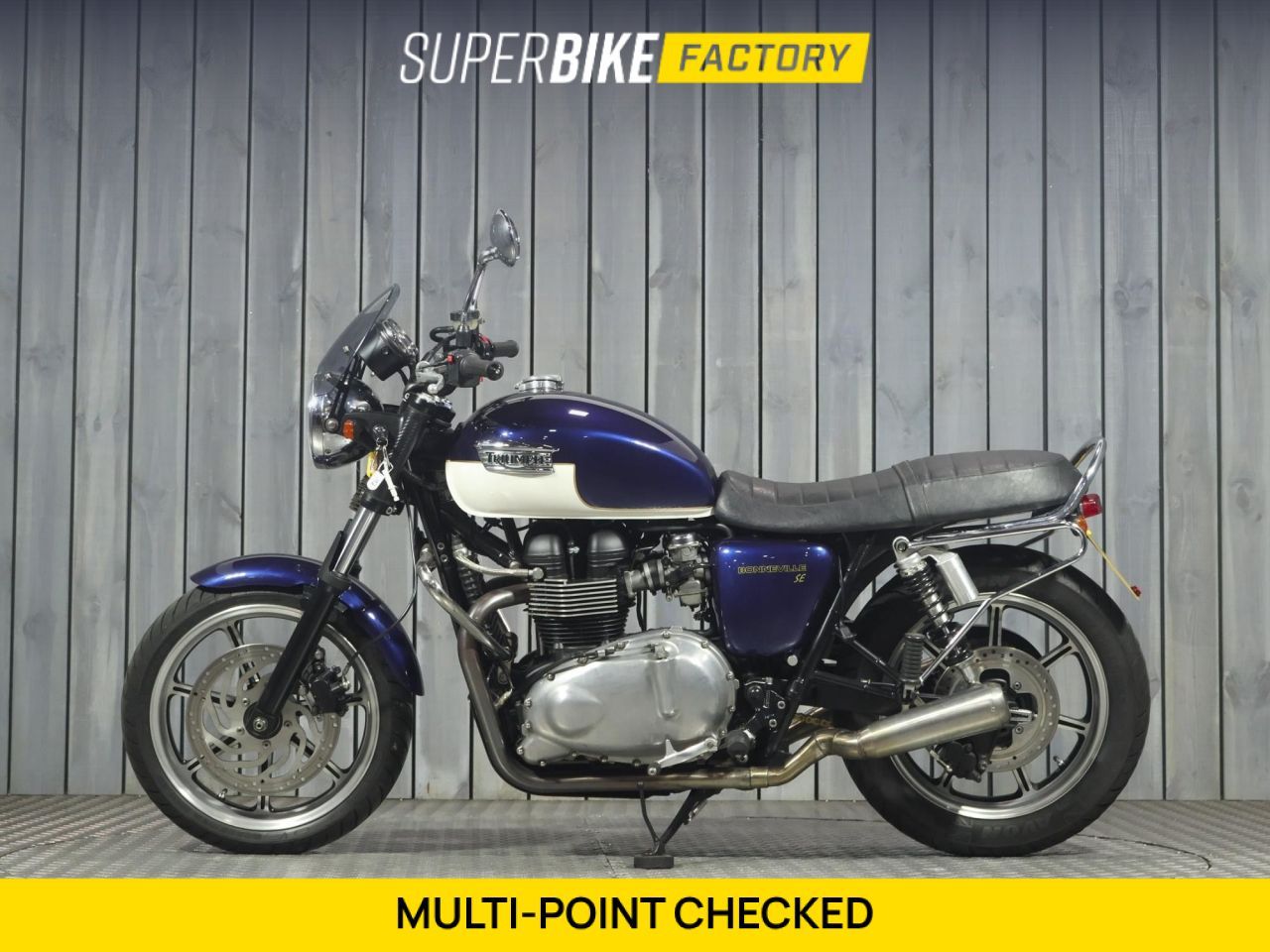 TRIUMPH BONNEVILLE 865