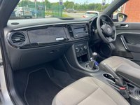 USED 2014 14 VOLKSWAGEN BEETLE 1.6 TDI BlueMotion Tech Cabriolet 2dr Diesel Manual Euro 5 (s/s) (105 ps) 