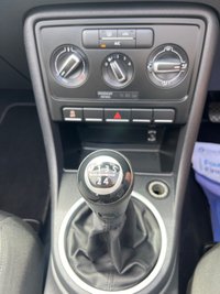 USED 2014 14 VOLKSWAGEN BEETLE 1.6 TDI BlueMotion Tech Cabriolet 2dr Diesel Manual Euro 5 (s/s) (105 ps) 