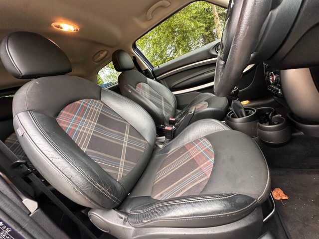 View our MINI COOPER