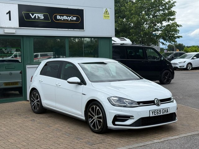 View our VOLKSWAGEN GOLF