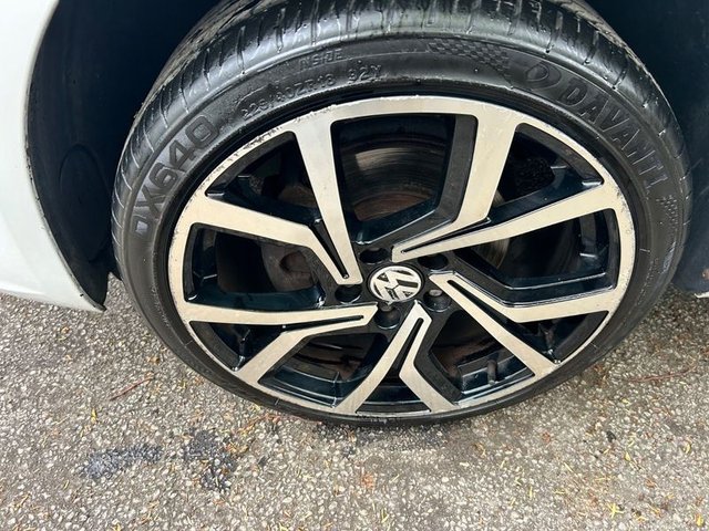View our VOLKSWAGEN CADDY