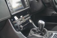 USED 2017 17 JAGUAR XE 2.0d R-Sport Saloon 4dr Diesel Manual Euro 6 (s/s) (180 ps) 