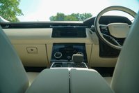 USED 2022 22 LAND ROVER RANGE ROVER VELAR 2.0 D200 MHEV R-Dynamic SE SUV 5dr Diesel Auto 4WD Euro 6 (s/s) (204 ps) 