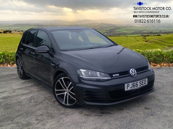 View our VOLKSWAGEN GOLF