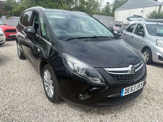 View our Vauxhall Zafira Tourer range