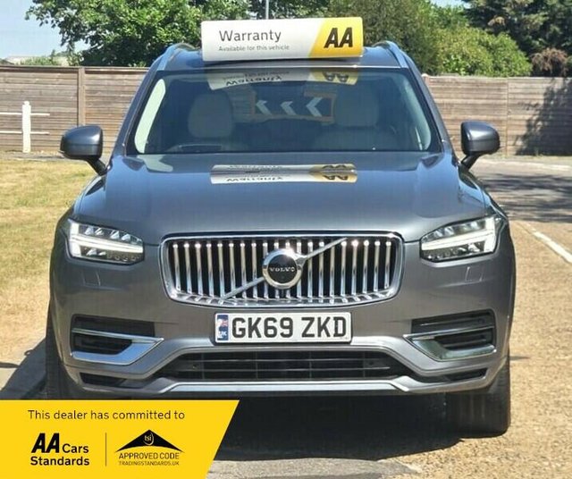 View our VOLVO XC90