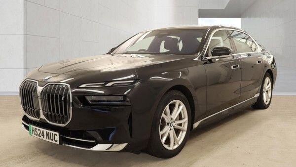 View our BMW I7