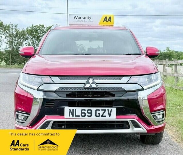 View our MITSUBISHI OUTLANDER